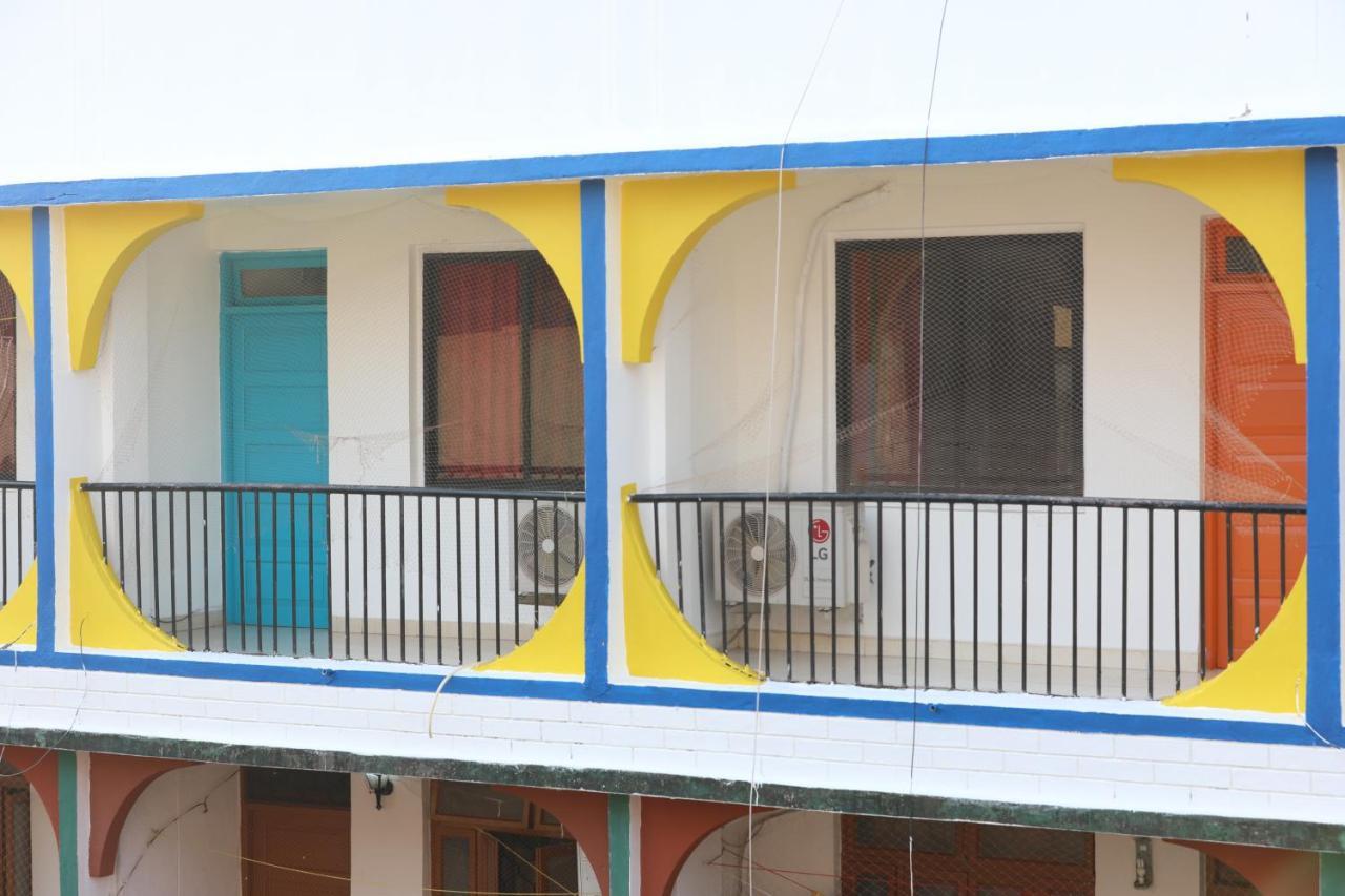 Teles Westend Hotel Marmagao Exterior foto