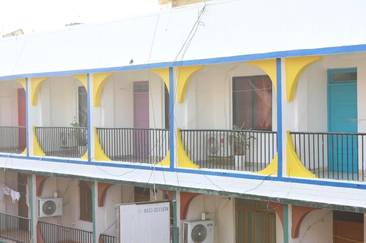 Teles Westend Hotel Marmagao Exterior foto